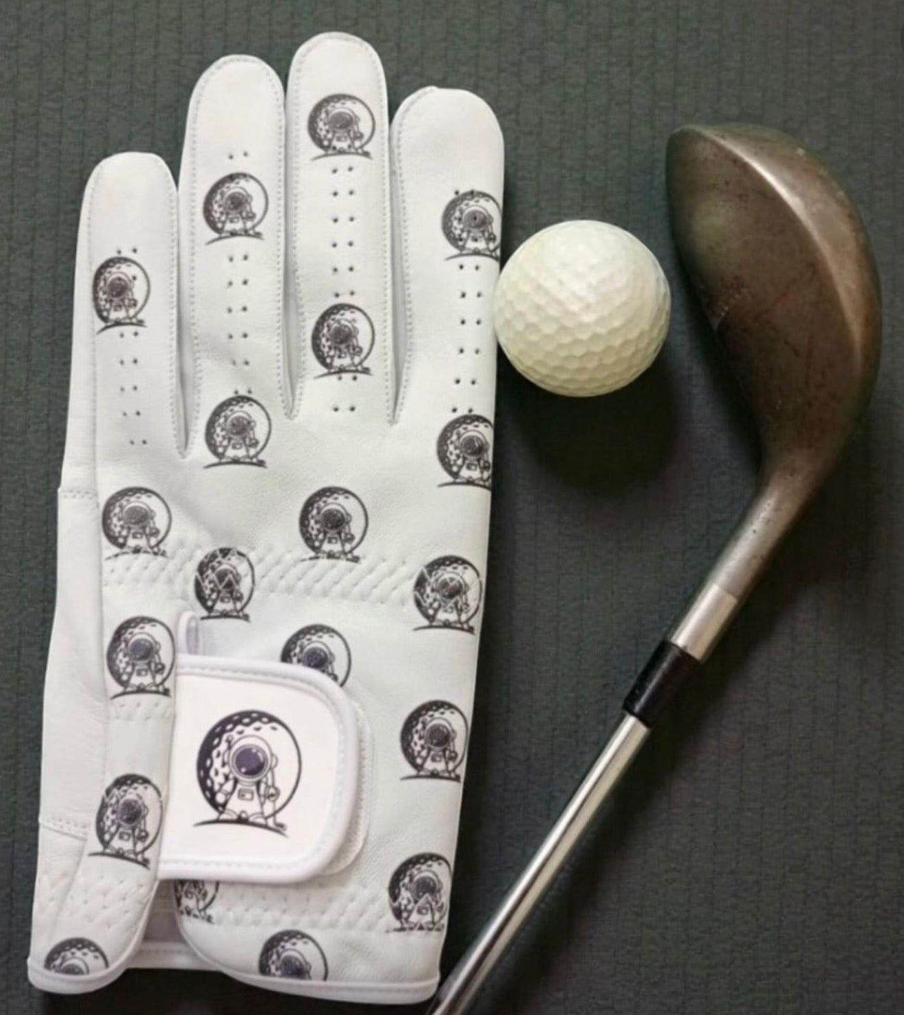 Leonids Performance Glove